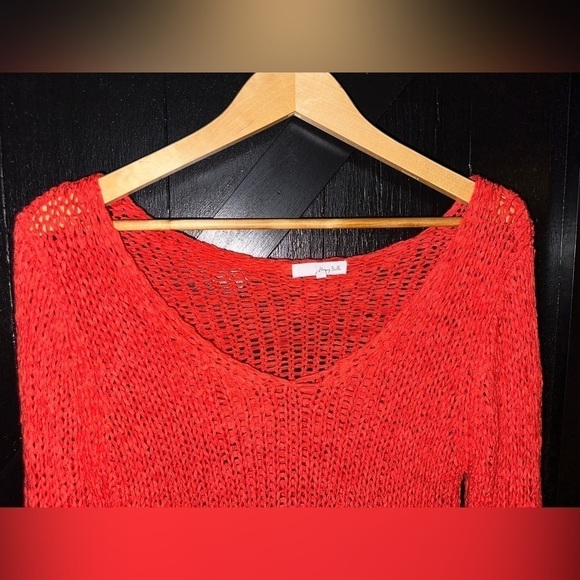 Honey Belle Open Knit Long Sleeve Red Crop Top Off the Shoulder V-Neck Stretchy - Picture 2 of 8